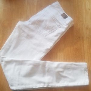 White american eagle jeans